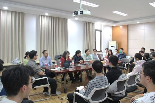 信息学院图灵班师生座谈会成功召开